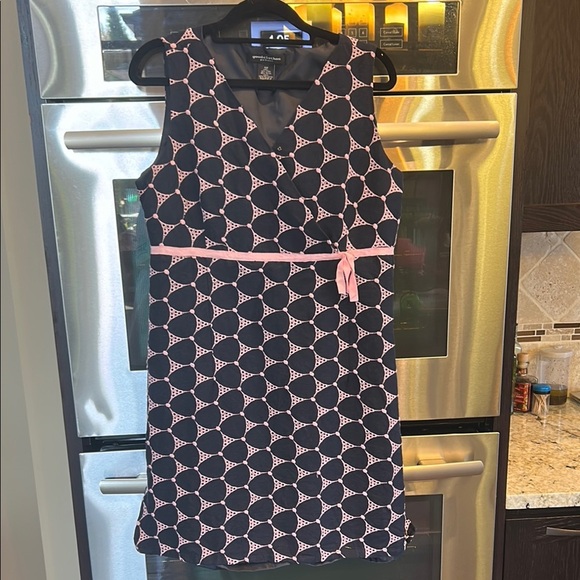 Elegant Pink and‎ Black Dress - Picture 1 of 4